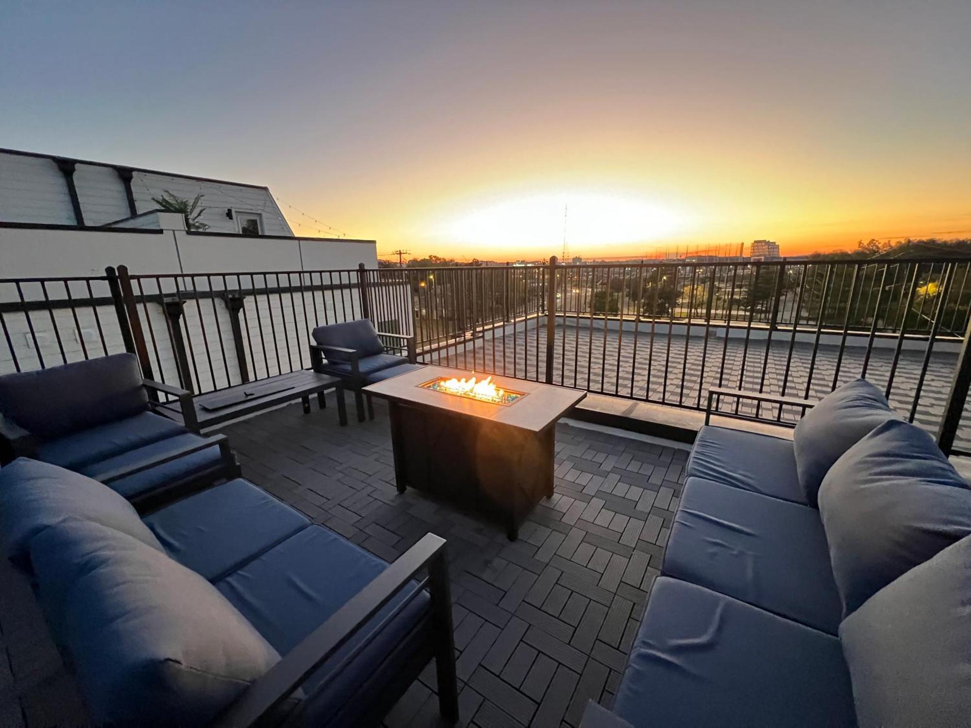 New Elevations Rooftop 5 Min To Downtown Nash Nashville Extérieur photo